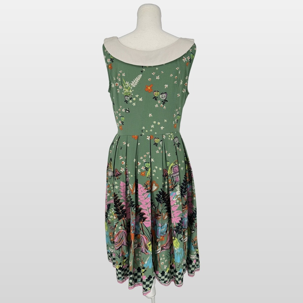 Lindy Bop Leah Alice in Wonderland Tea Dress 8 Green Novelty Print Fit & Flare - Picture 5 of 15